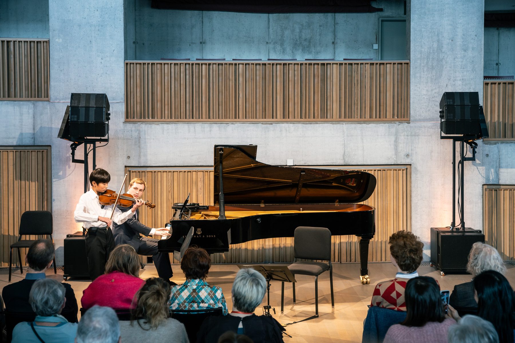 Overzicht van de zaal tijdens een optreden van de Experience Klassiek Academy