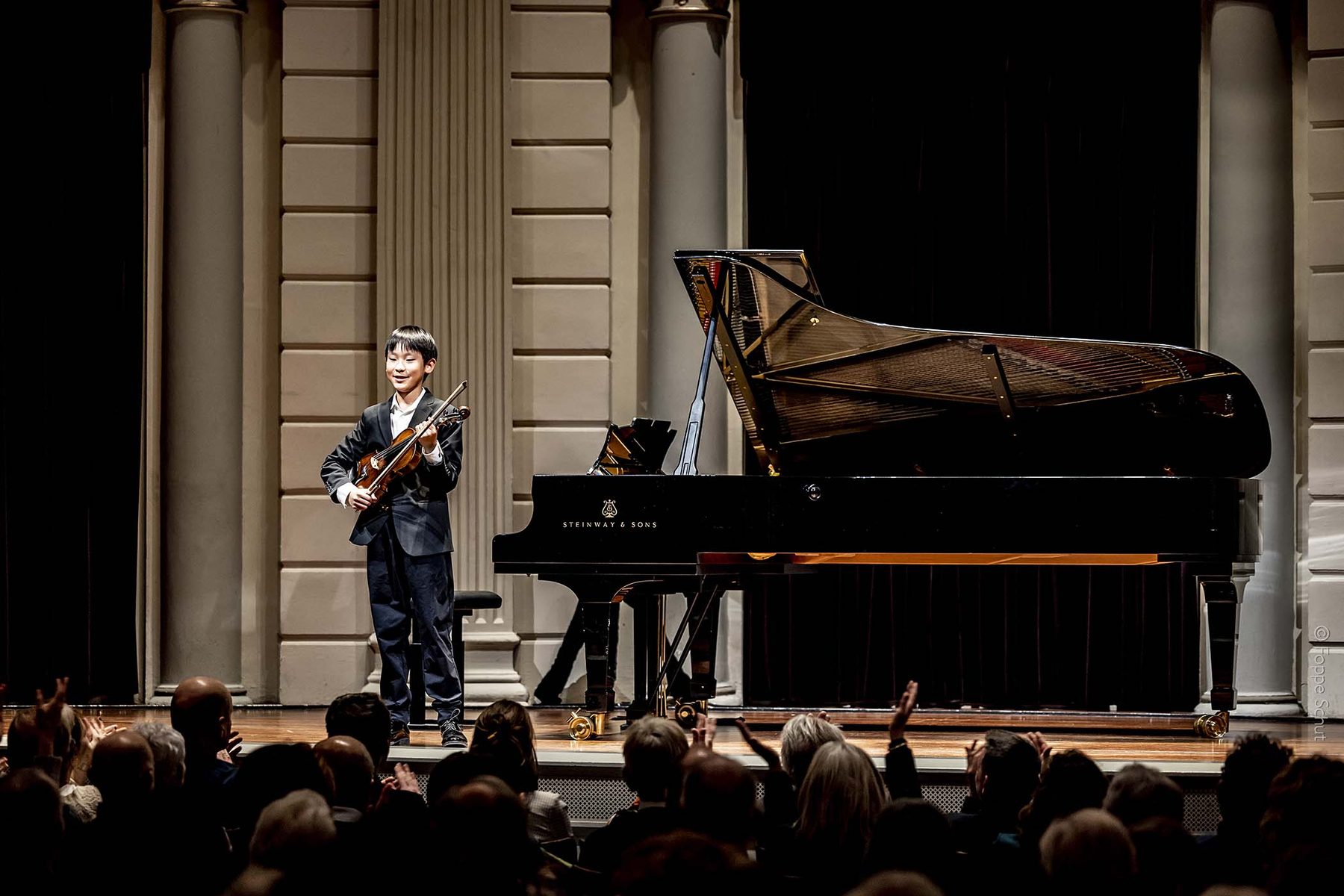 Overzicht van de zaal tijdens een optreden van de Experience Klassiek Academy